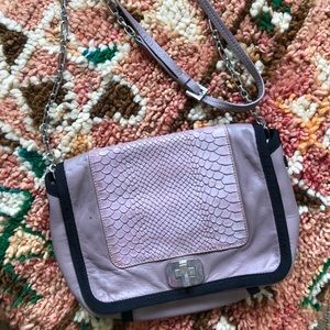Mauve leather crossbody